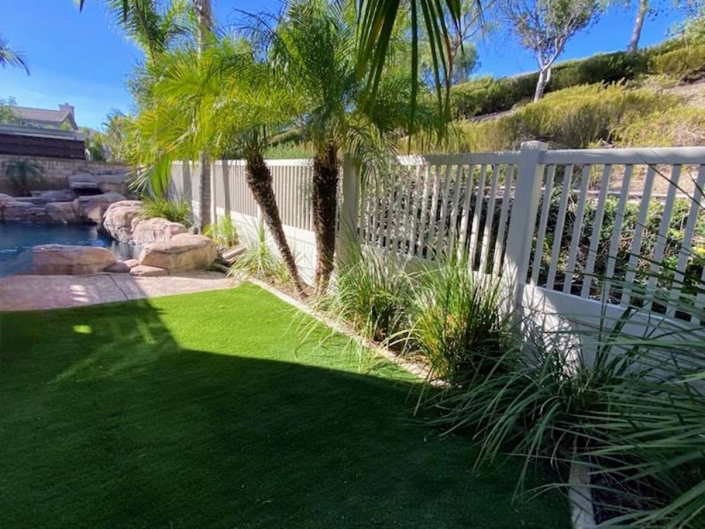 SoCal Vinyl Fencing Solutions